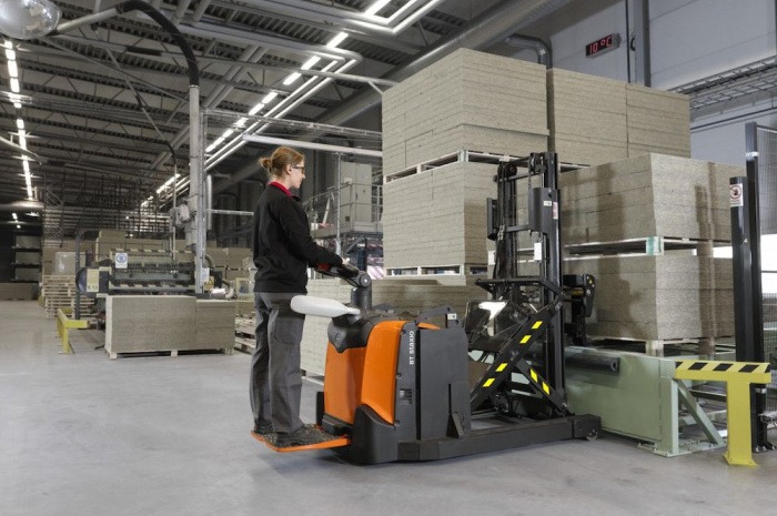 Штабелер Toyota Staxio XR (D)