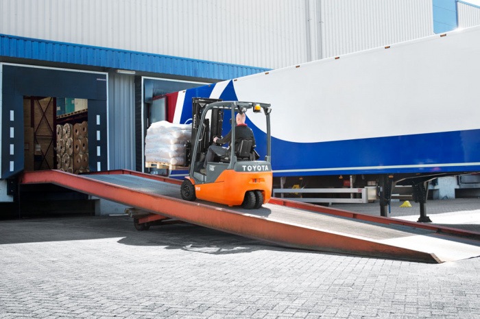 48-вольтовые электрические погрузчики