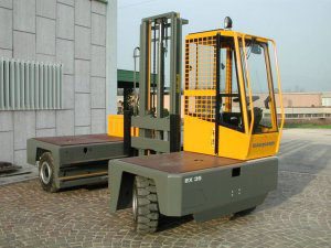 Боковые электропогрузчики 3-7,5 т